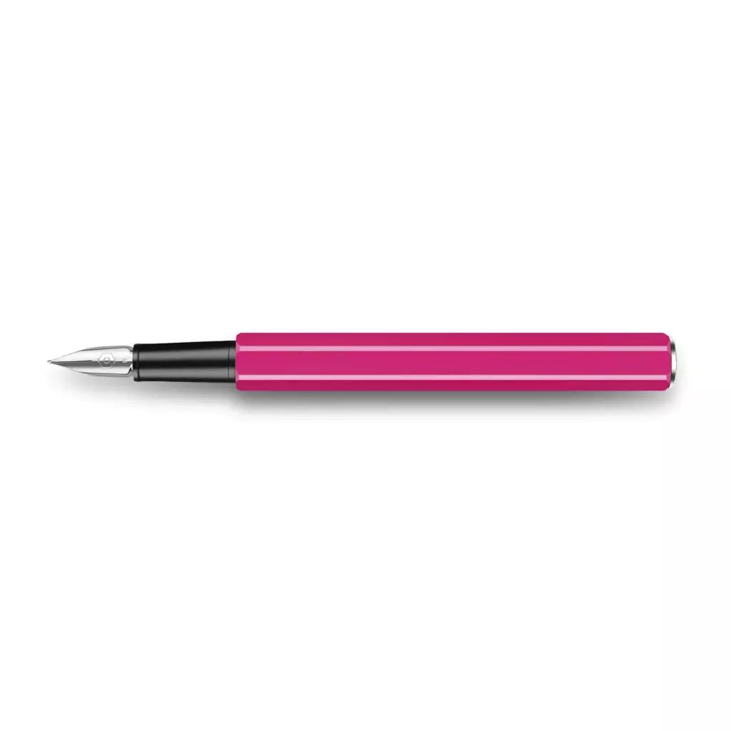 caran_dache_fuellfederhalter_849_lackiert_29.webp Caran d'Ache Füllhalter 849 Fluo Grün M