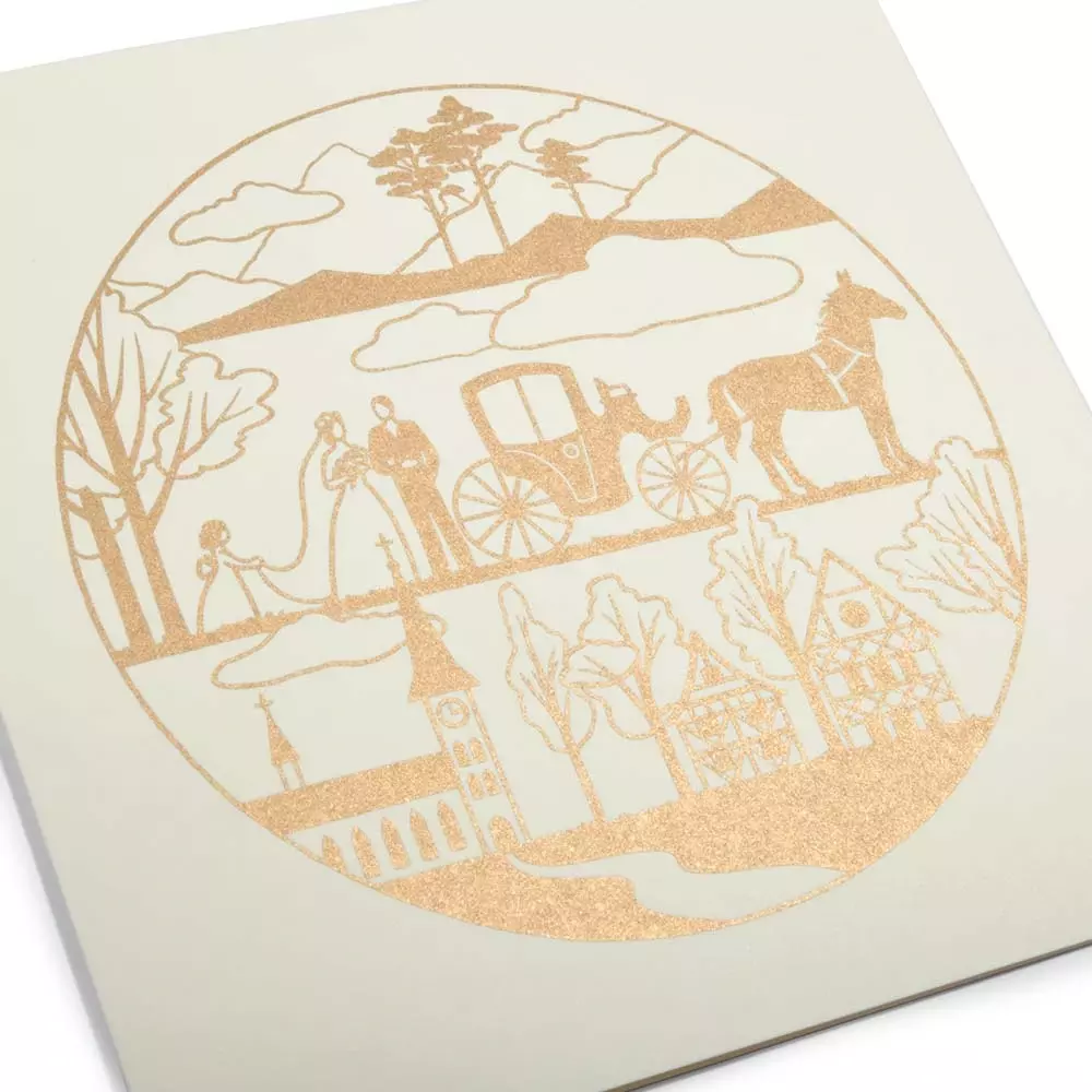 grusskarte_die_hochzeitskutsche_goldivory_2.webp Grußkarte Die Hochzeitskutsche Gold/Ivory