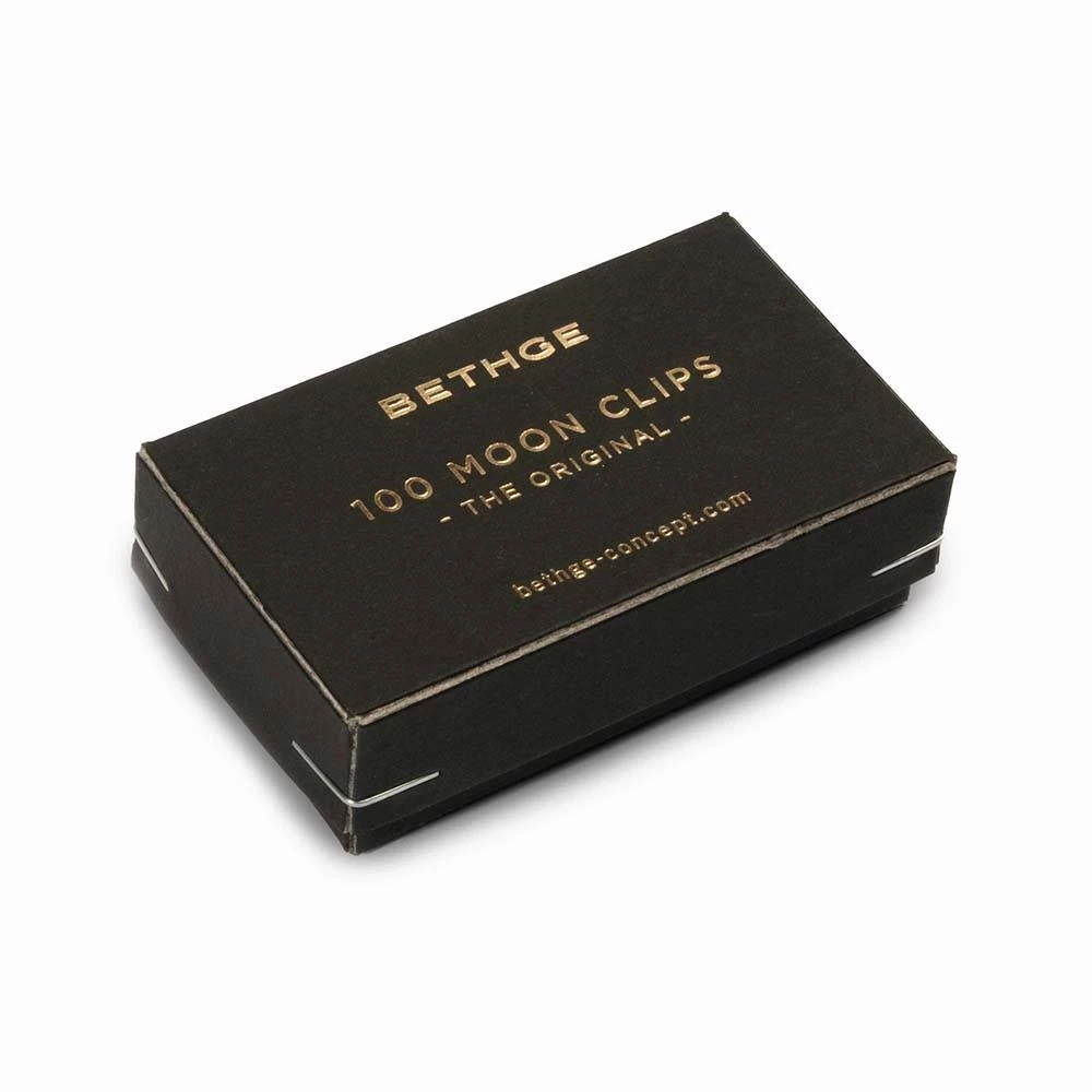 100 Moonclips, brass