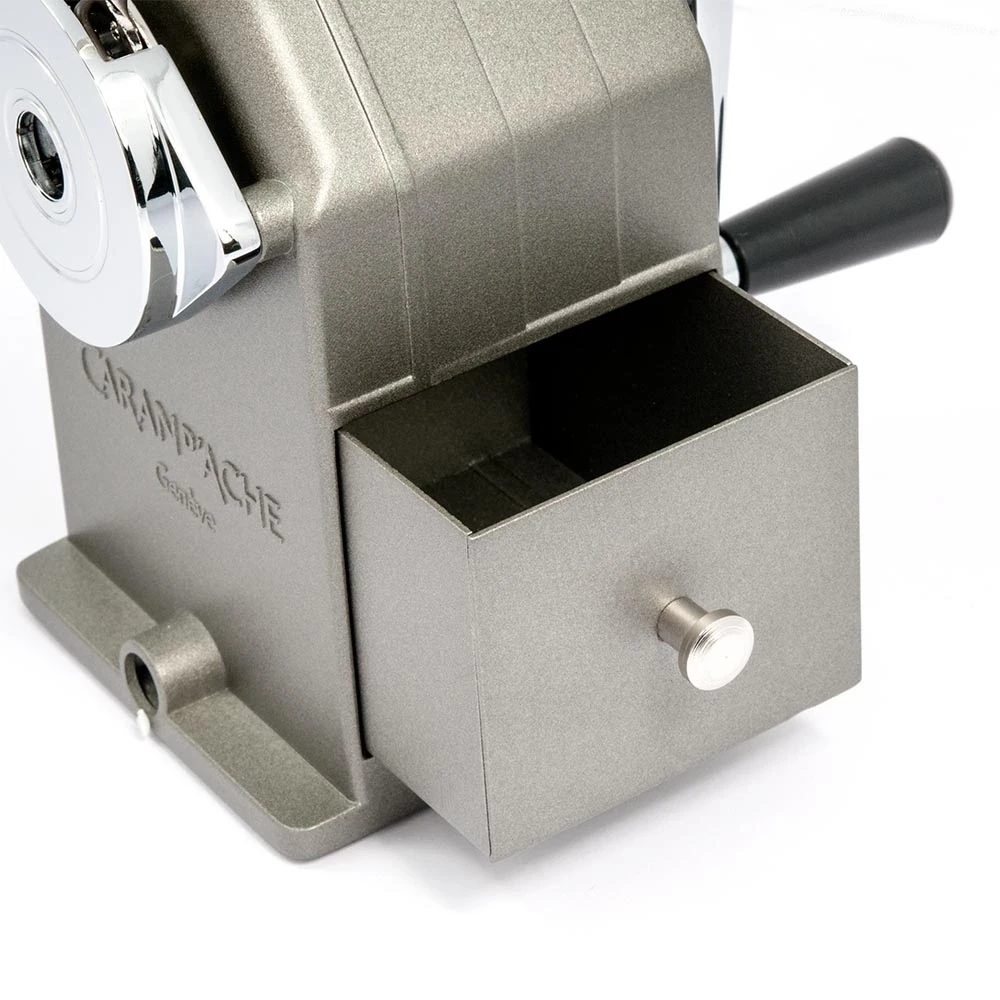 caran_dache_spitzmaschine_2000_metall_4 Caran d’Ache Spitzmaschine 2000 Metall