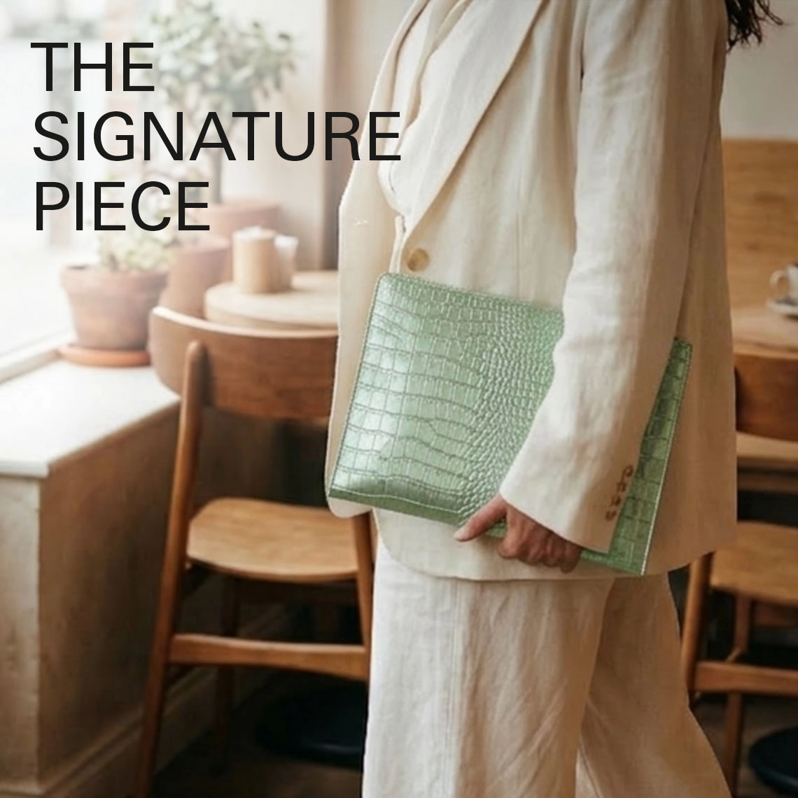 Web260309_BE_The_Signature_Piece_Laptoptasche_508809_1140x1140_Kachel_Mobile_RZ