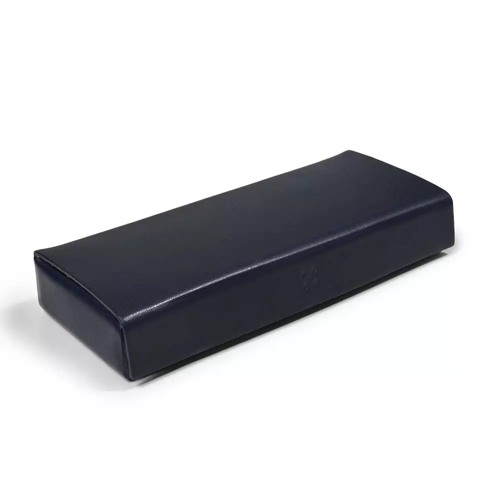 legendaer_case_etwee_leder_long_16.jpg ETWEE LEGENDÄR Leather Case – Long, Navy