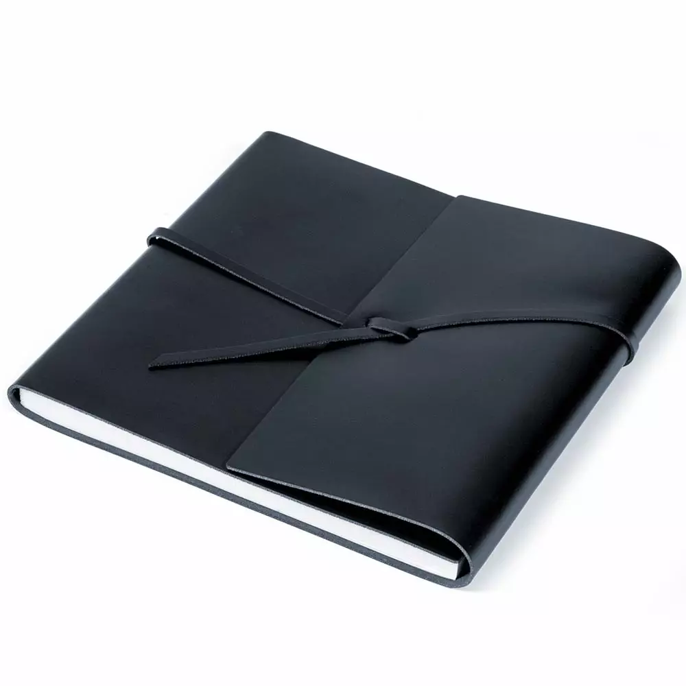 gaestebuch_mit_band_96_blatt_leder_210x210_cm_17.webp Guest Book with Cover, 96 pages, leather, 21x21 cm, cream