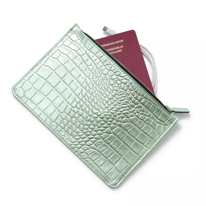 pouch_mit_zip_leder_5.jpg Zip Pouch – Wild Mint Leather