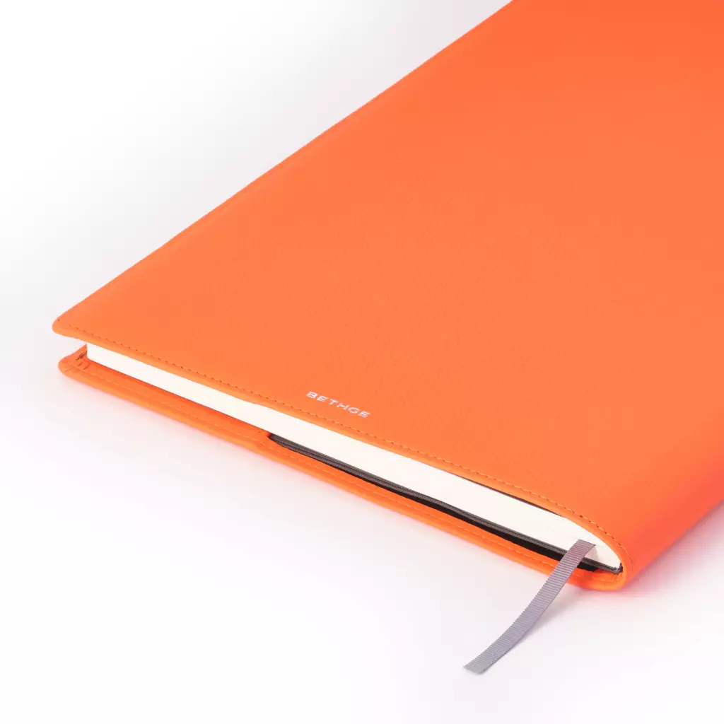 Buchhülle für DIN A4 Bücher, Leder, Orange