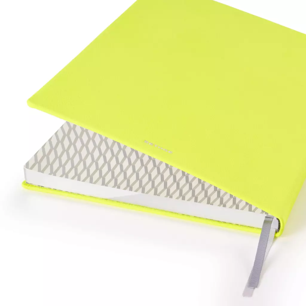 notizbuch_leder_125.webp Notizbuch A4, Leder Hello Yellow, dotted